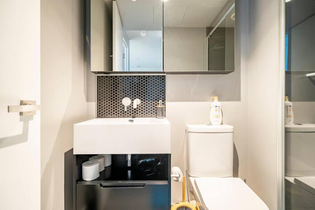 Luxury Apartment In Melburne Exterior foto