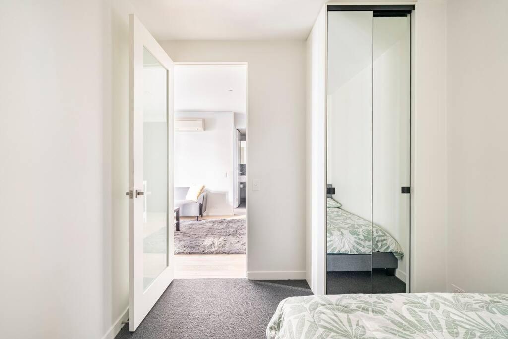 Luxury Apartment In Melburne Exterior foto
